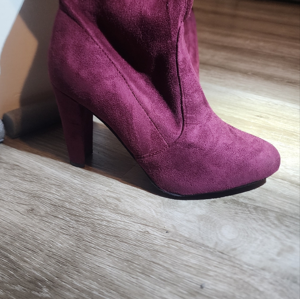 CHARLOTTE RUSSE - Picture 4 of 5